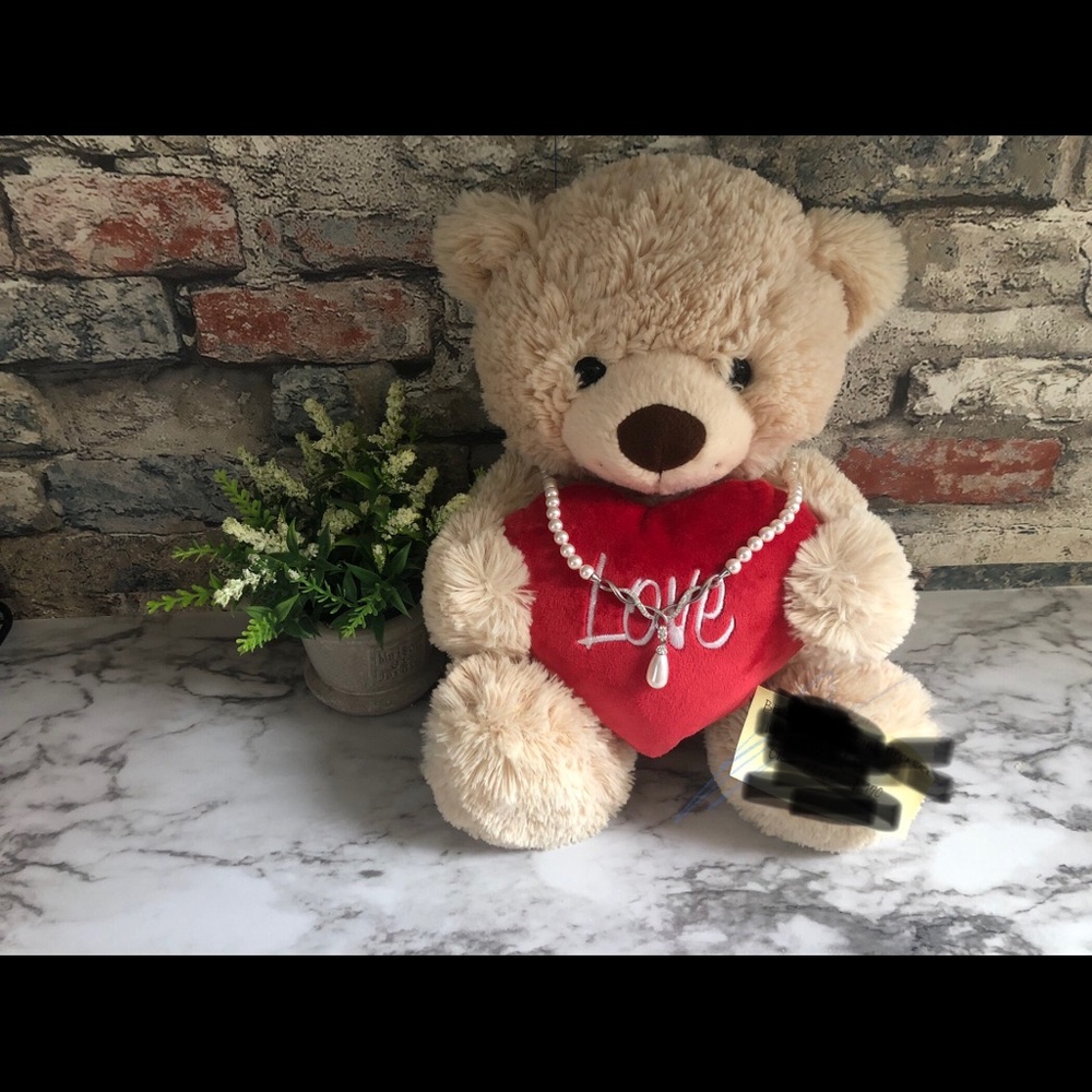 used Ben Moss pearl necklace